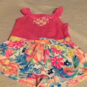 2 piece  floral short outfit
